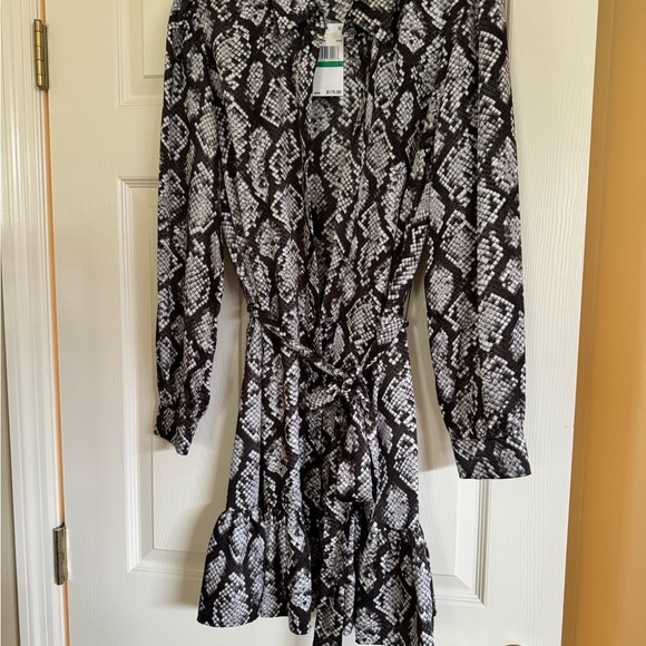 Michael Kors Black and White Long Sleeve Dress - Picture 1 of 4